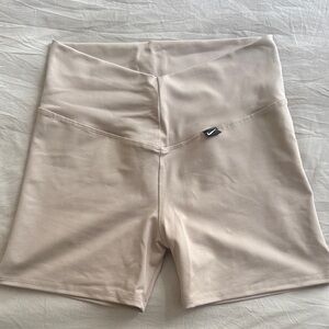 Nike Women's Cream Bike Shorts